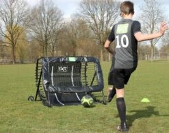 EXIT TOYS EXIT Kickback Multi-Station - 124 X 90 Cm -EXIT TOYS Winkel exit 43 23 10 00 int 9 resultaat